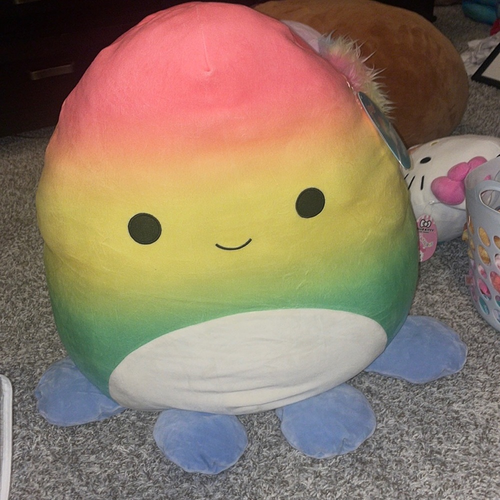 NWT HUGE Elodie the octopus, original squishmallows